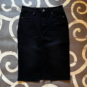 Banana Republic Black Denim Skirt